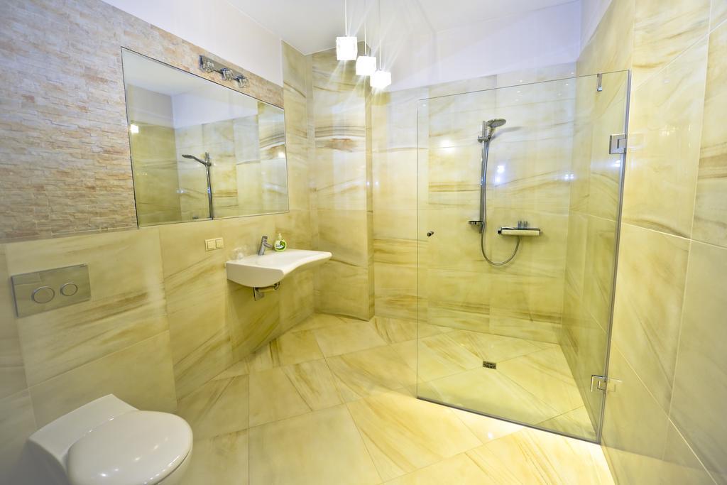 Metropolispa Piotrkow Trybunalski Bilik gambar